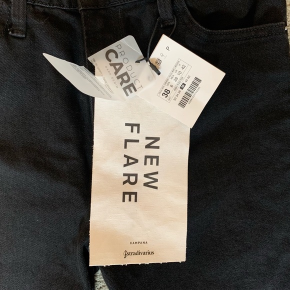 NWT Stradivarius Black Flare Jeans - Picture 7 of 12